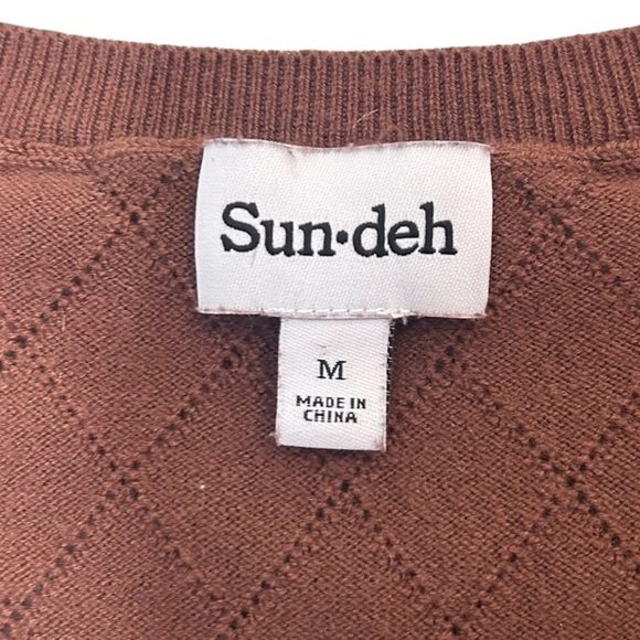 Aritzia Sun-Deh Quinn Cropped Sweater Vest- Brown- Size Medium - Picture 7 of 10